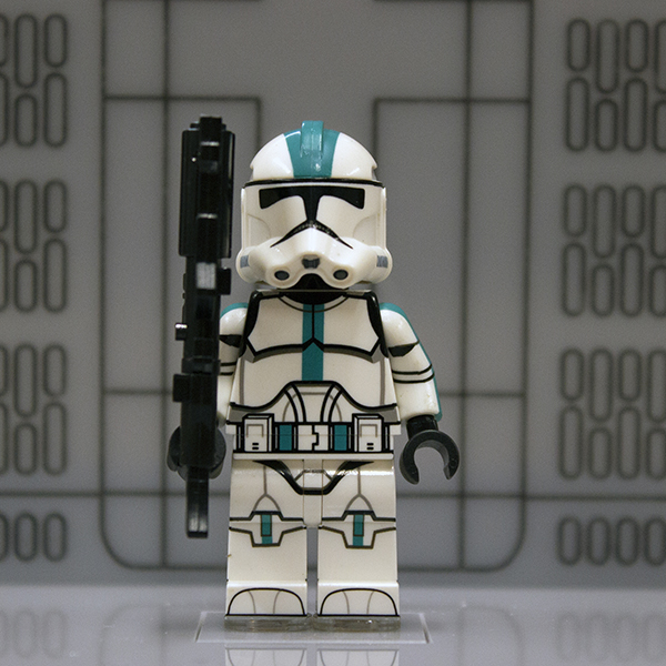 Howzer Clone Trooper - Clone Army Customs - Riserscustoms